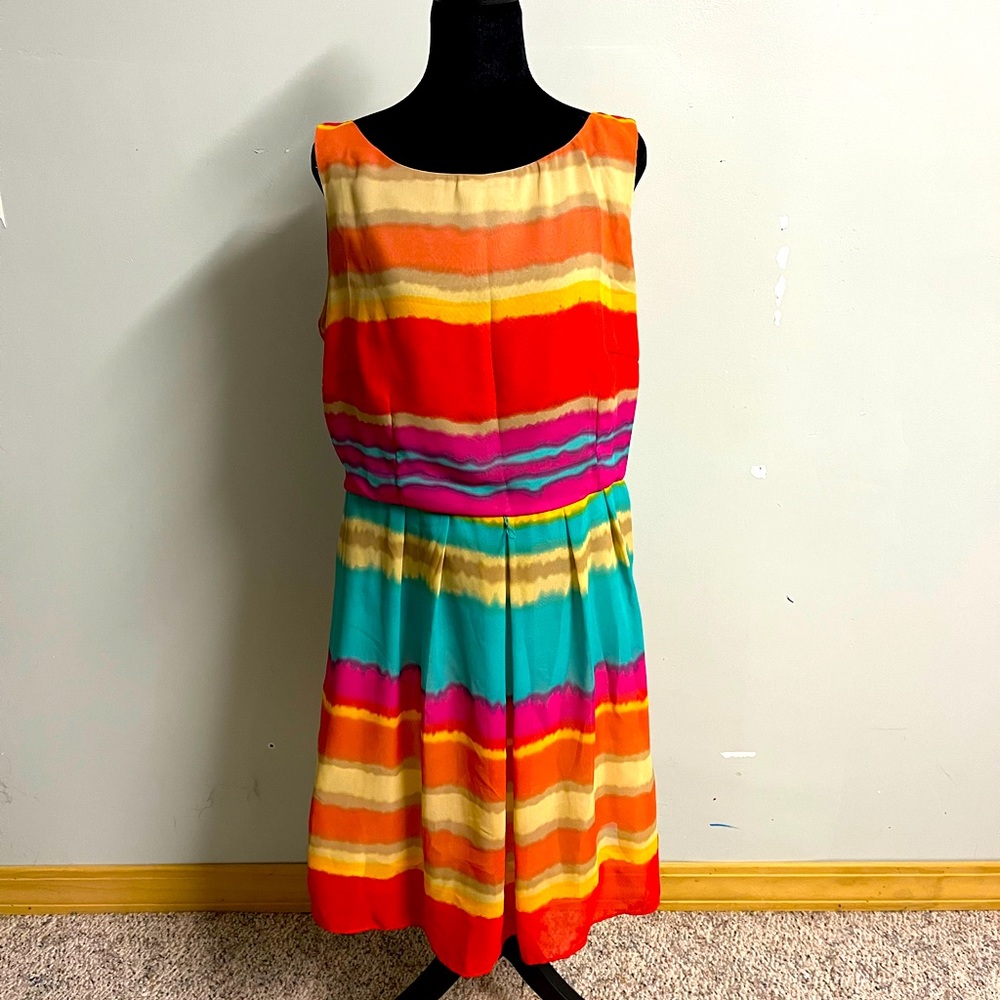 Sleeveless dress